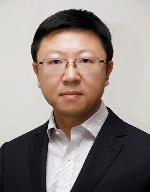 杨斌免冠照片.jpg
